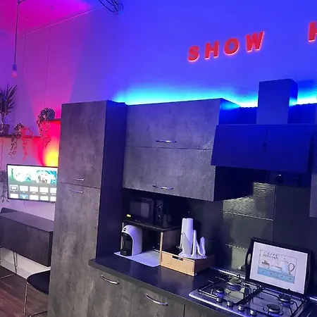 Show House Apartment Turin