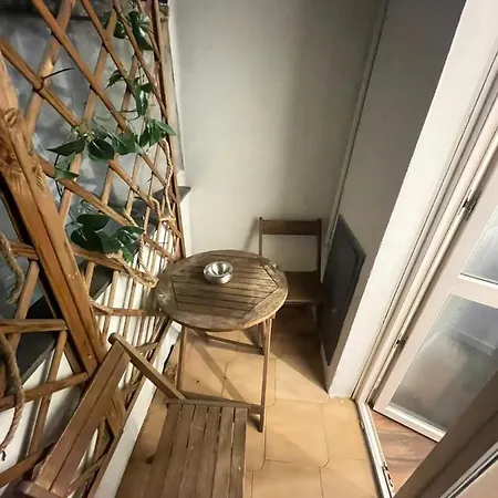 Apartment Show House *