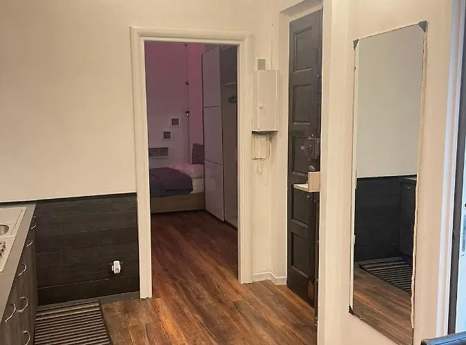 Show House Apartment *
